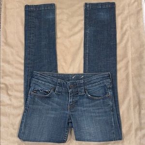 Juicy Couture size 26 jeans w heart pockets